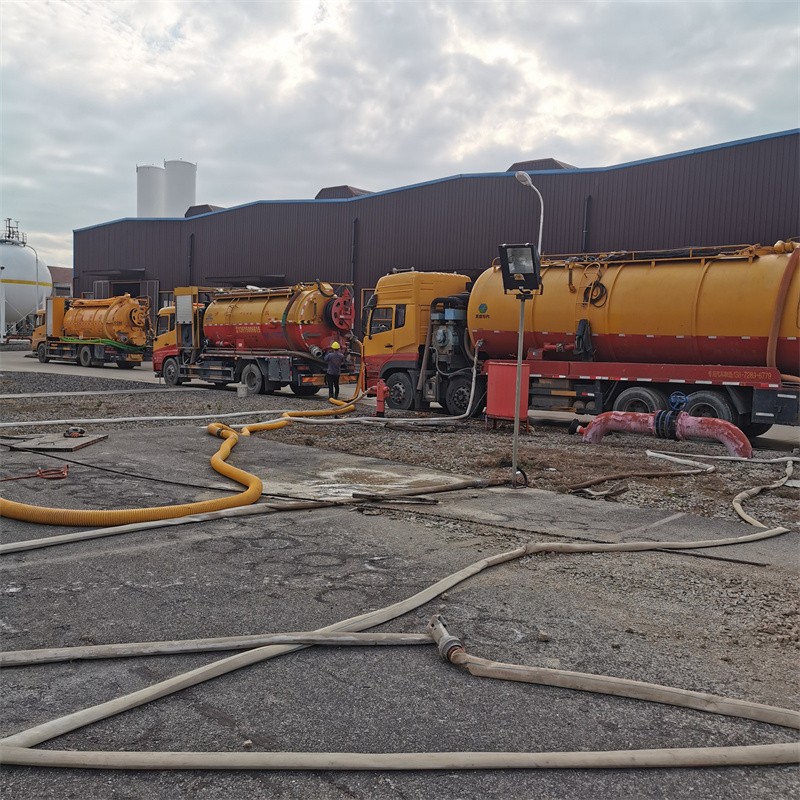 松山湖污水池清理