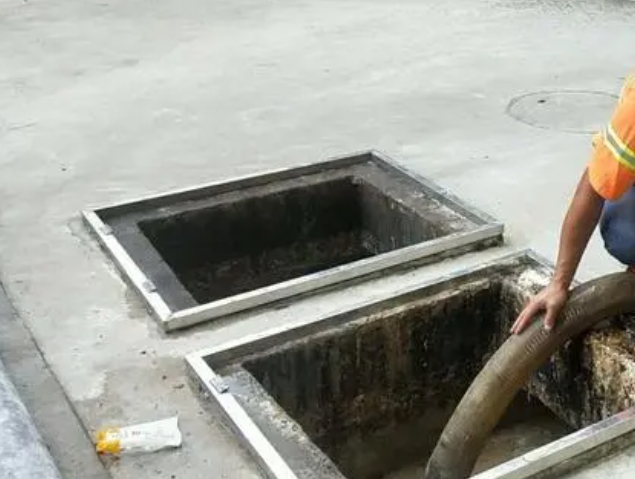 松山湖化粪池清理