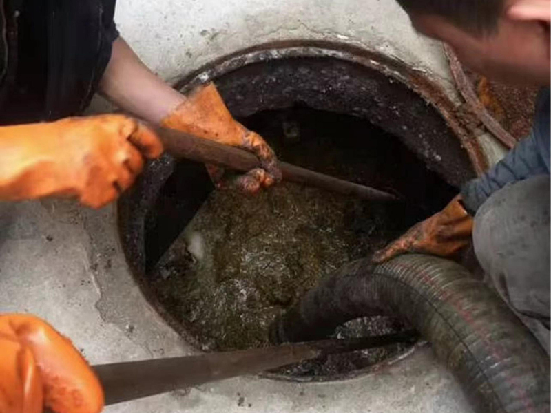 松山湖清理化粪池时如何避免沼气的危害?